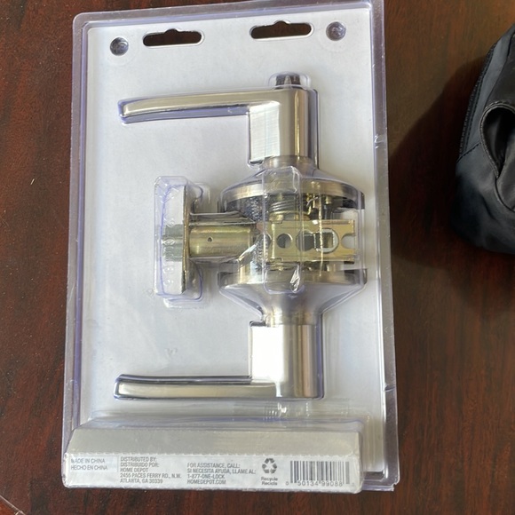 Defiant lock - Picture 2 of 2